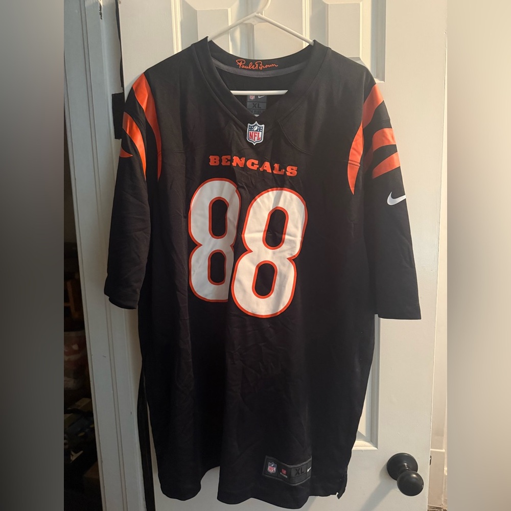 Nike Men's Black and Orange Bengals Jersey